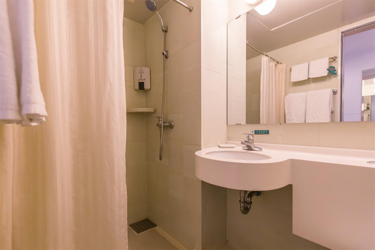 Jinjiang Inn Baoding Xiangyang Avenue Екстер'єр фото